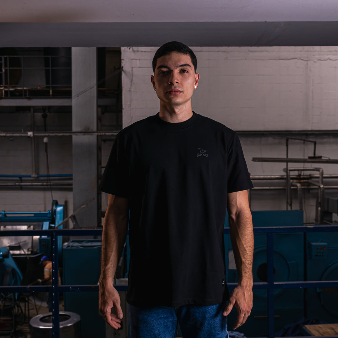 PKNO T-shirt don’t follow me